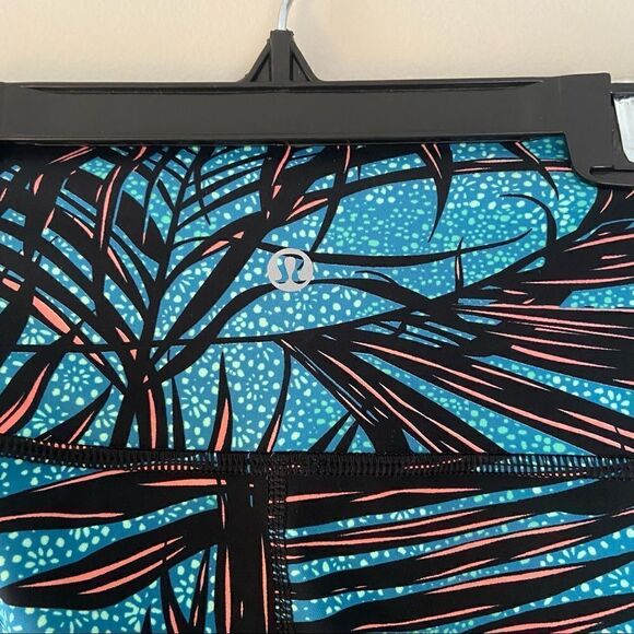 Lululemon Wunder Under Hi-Rise Palm Lace Tofino Leggings - Picture 6 of 7